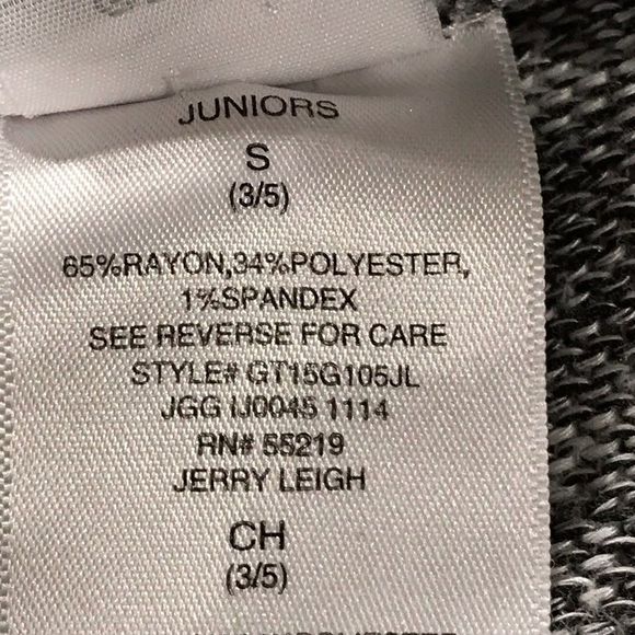 🌺 3/25$ Disney striped Mickey Mouse top - Picture 6 of 8